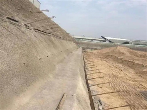 普陀河道边坡加固